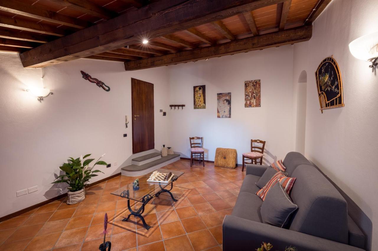 Tognazzi Casa Vacanze - Casa Vico Zambra Εξωτερικό φωτογραφία